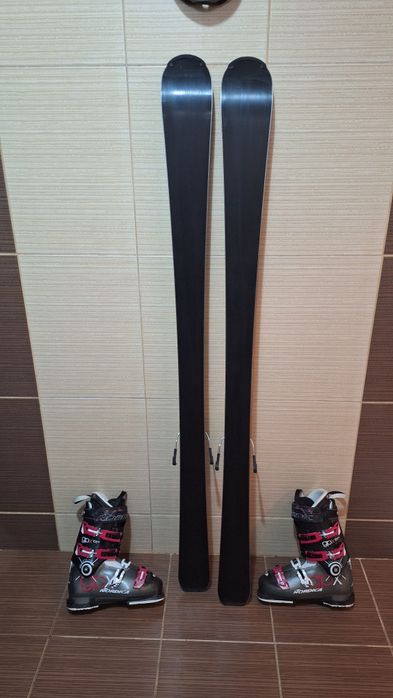 Schiuri 156cm Roxy 3D - clapari ski, casca-set