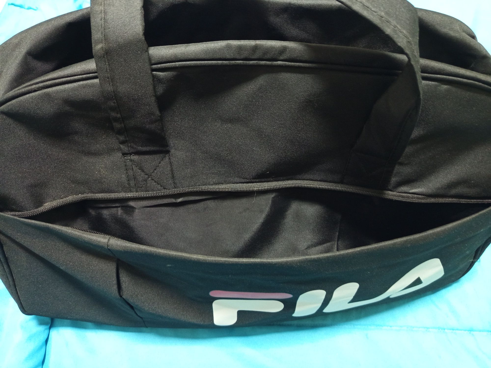 Сак FILA чисто нов