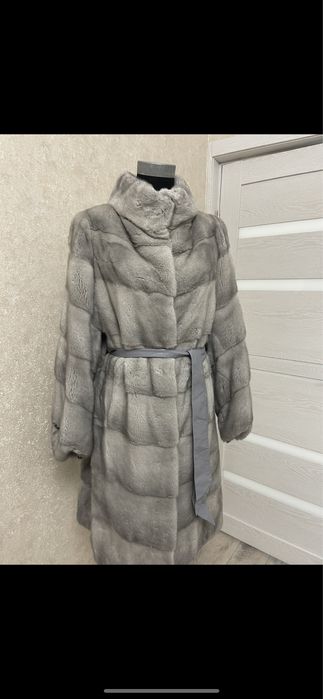 Продам норковую шубу