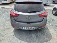 Hyundai vând sau schimb