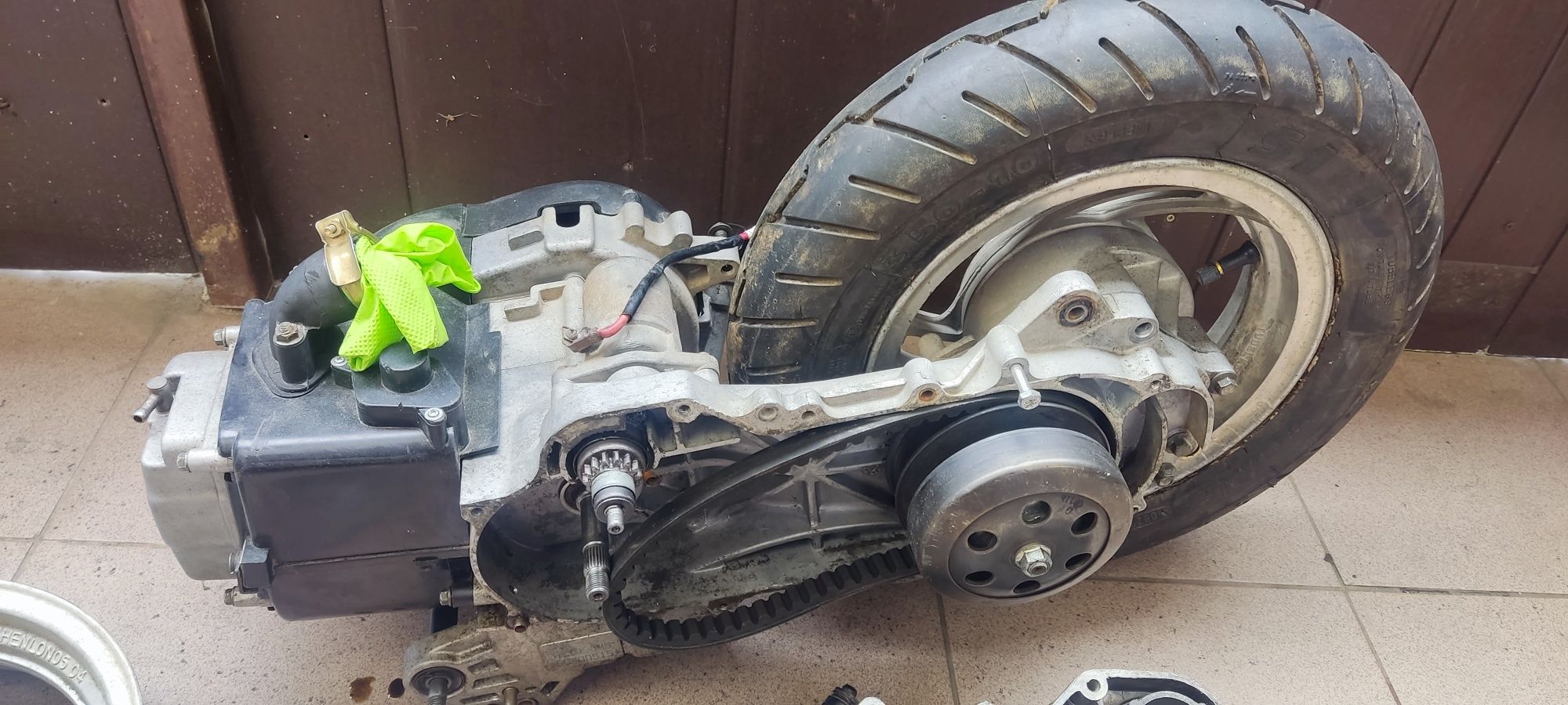 motor scuter gy6 aproape complet