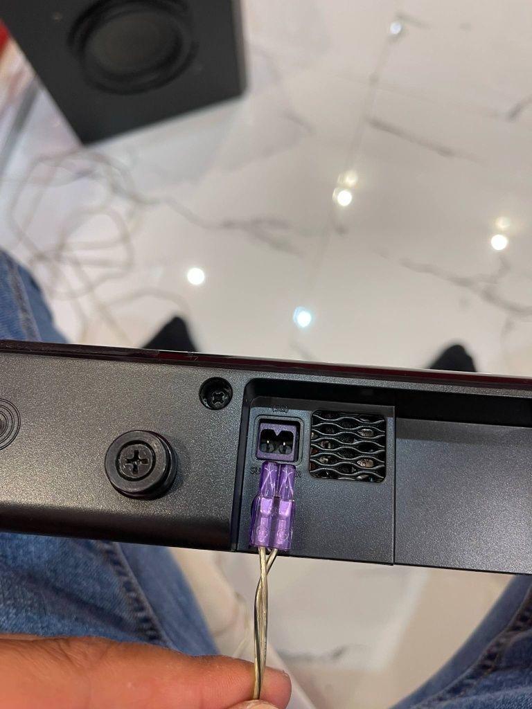 Саундбар SAMSUNG HW-J355