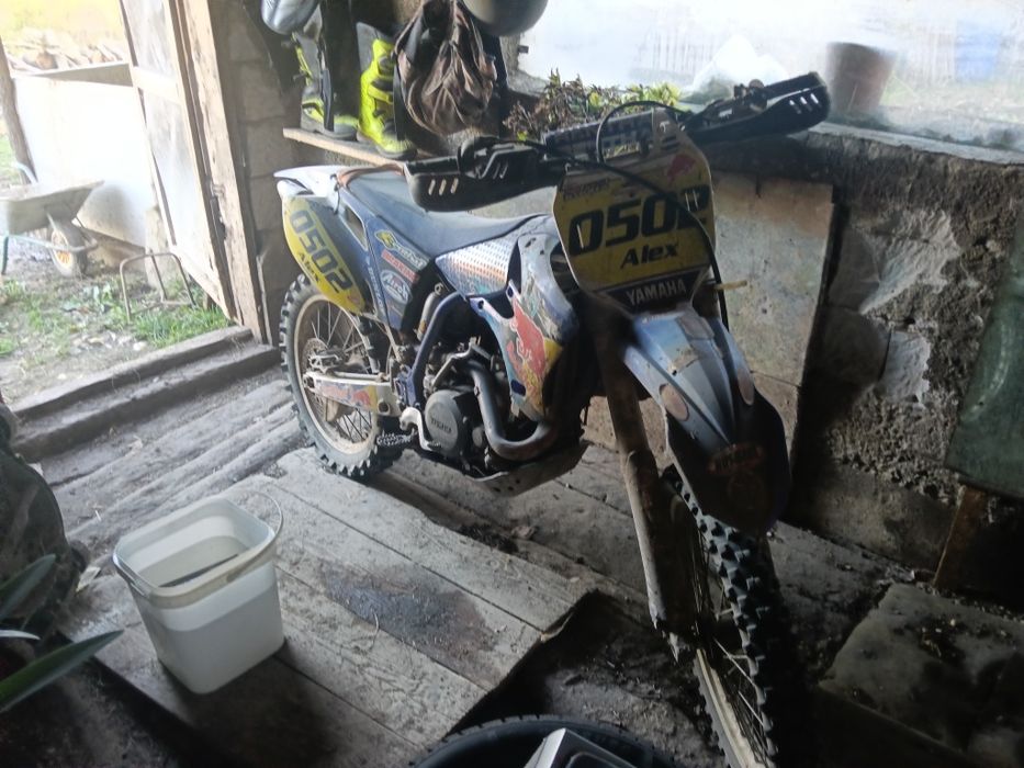 Vând cross yamaha yzf450