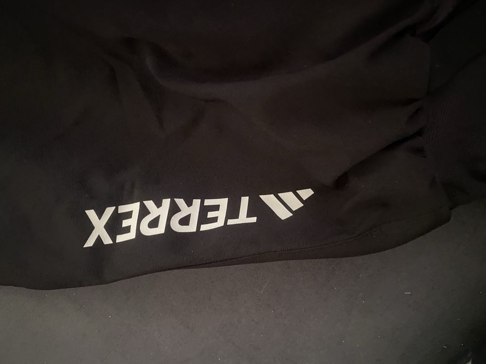 Нови дамски къси гащи Adidas terrex S