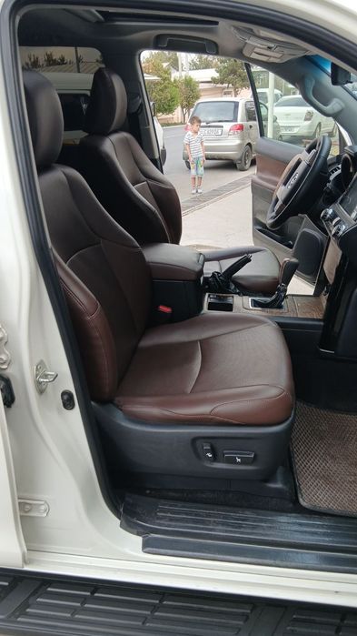 Tayota prado 150