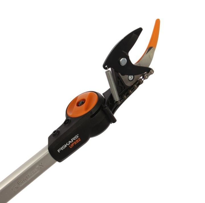 Fiskars UPX86 Foarfeca telescopică tăieri pomi