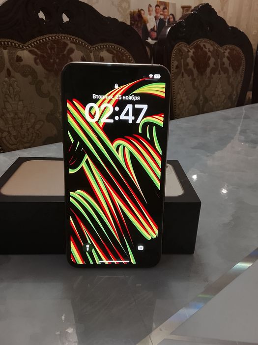 Айфон 11 про Макс 64 память АКБ 75