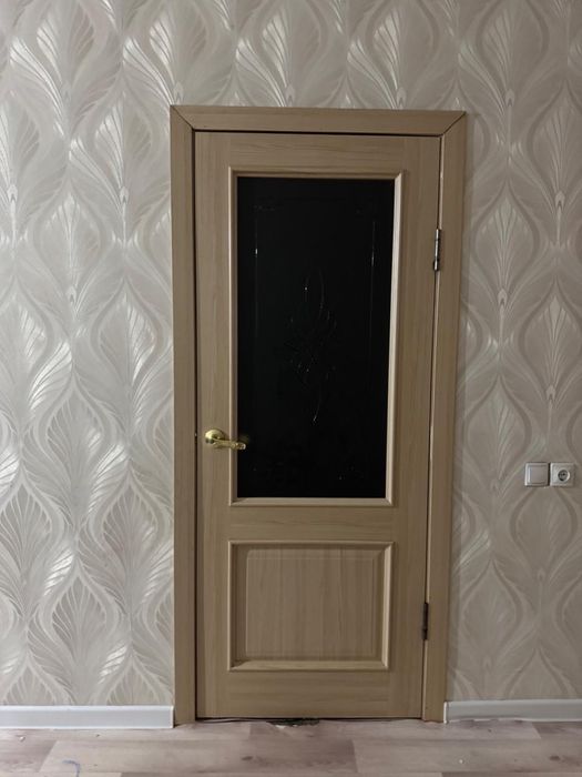 Межкомнатный дверь