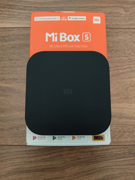 Xiaomi MI Box S + подарък