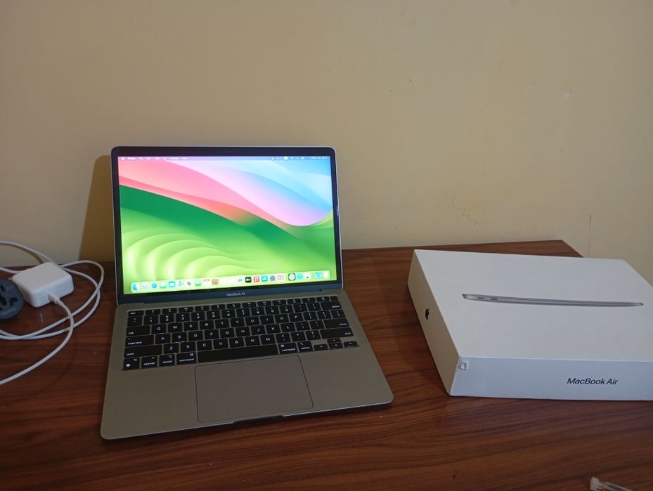 Macbook Air m1 2020