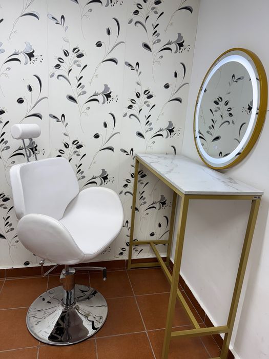 Scaun hidraulic make-up,pensat,frizerie