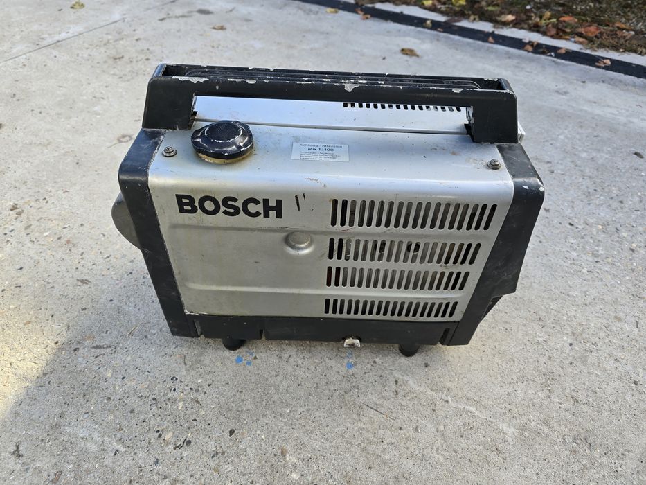 Generator Bosch G900 101