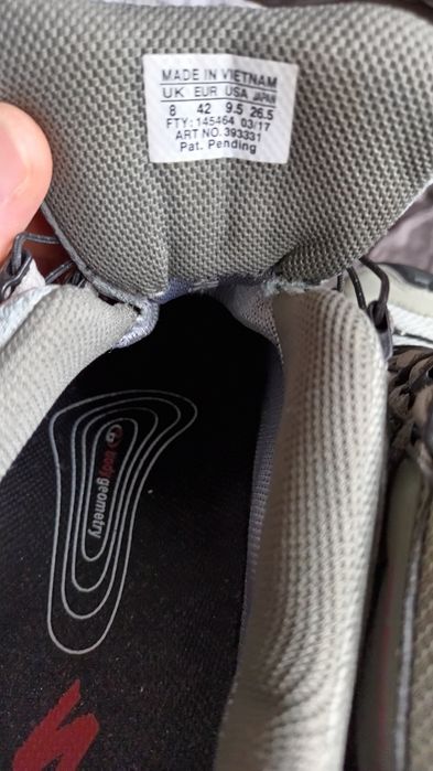 Adidași Salomon Goretex