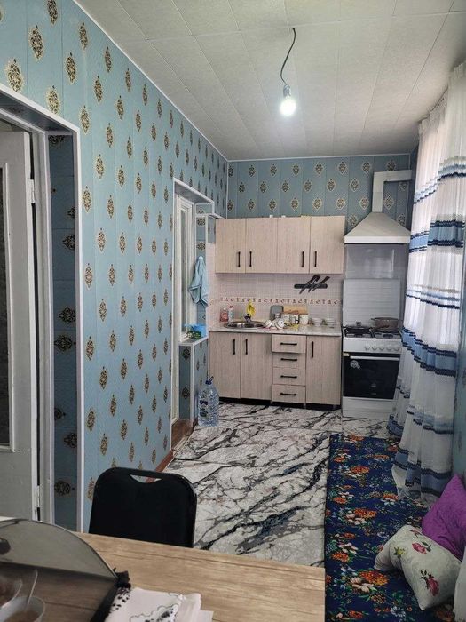 Уй сотилади 1 хонали