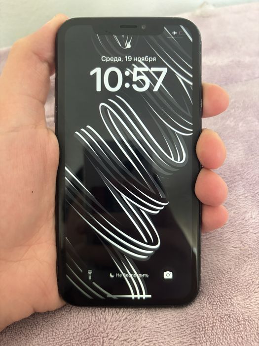 Айфон xr в хорошем состоянии