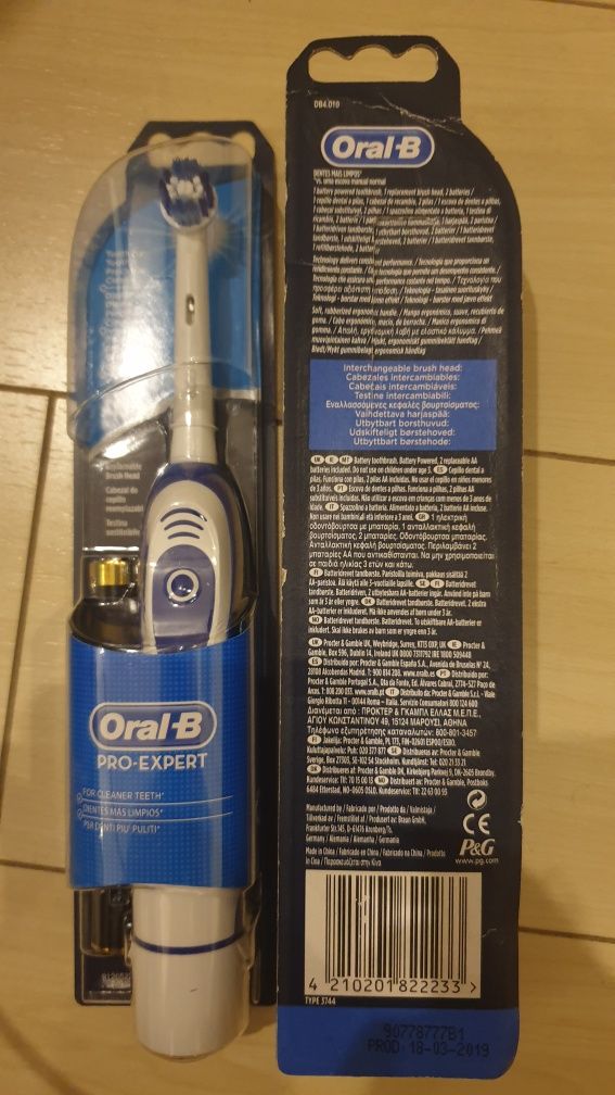 Periuta Electrica  Oral B pro expert