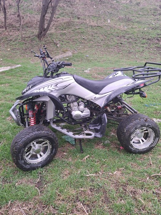 Vând atv sineray 250