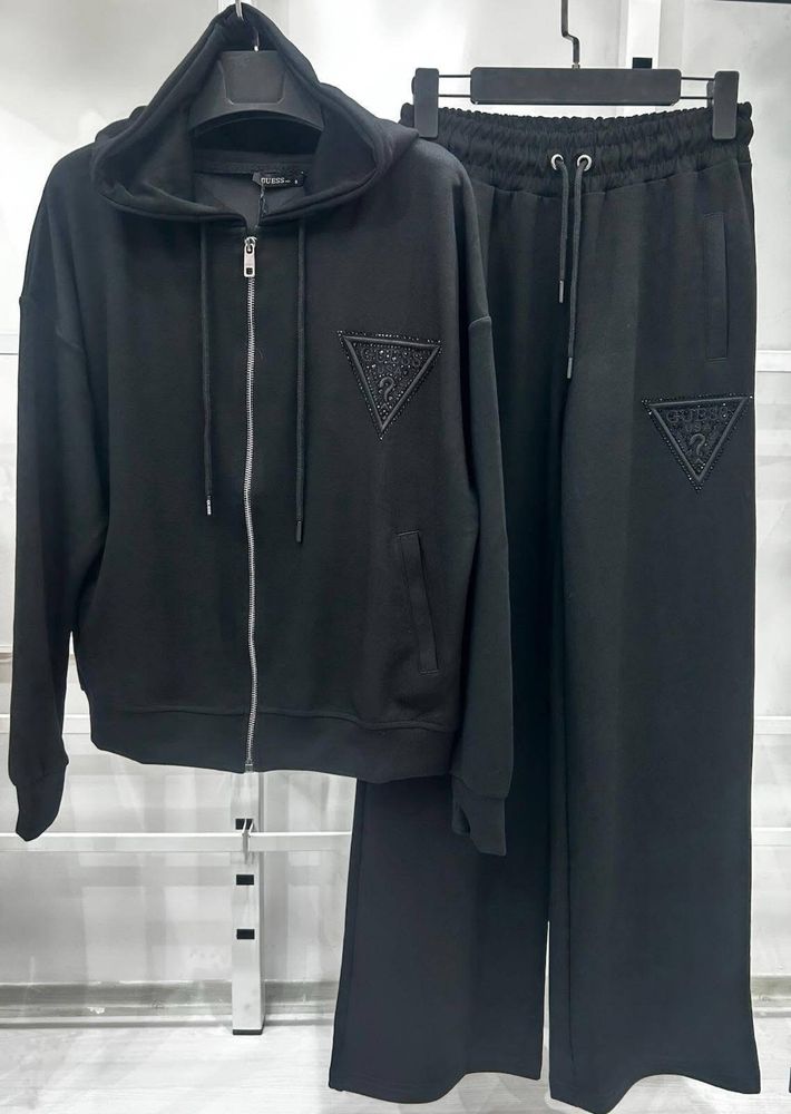 Дамски екип Guess