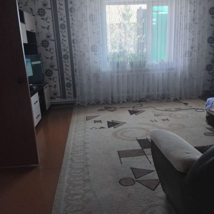 Продам дом в к/карьере
