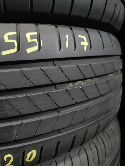 215 55 17 anvelope vara Audi Q2 Ford Mondeo Puma Nissan Juke Skoda