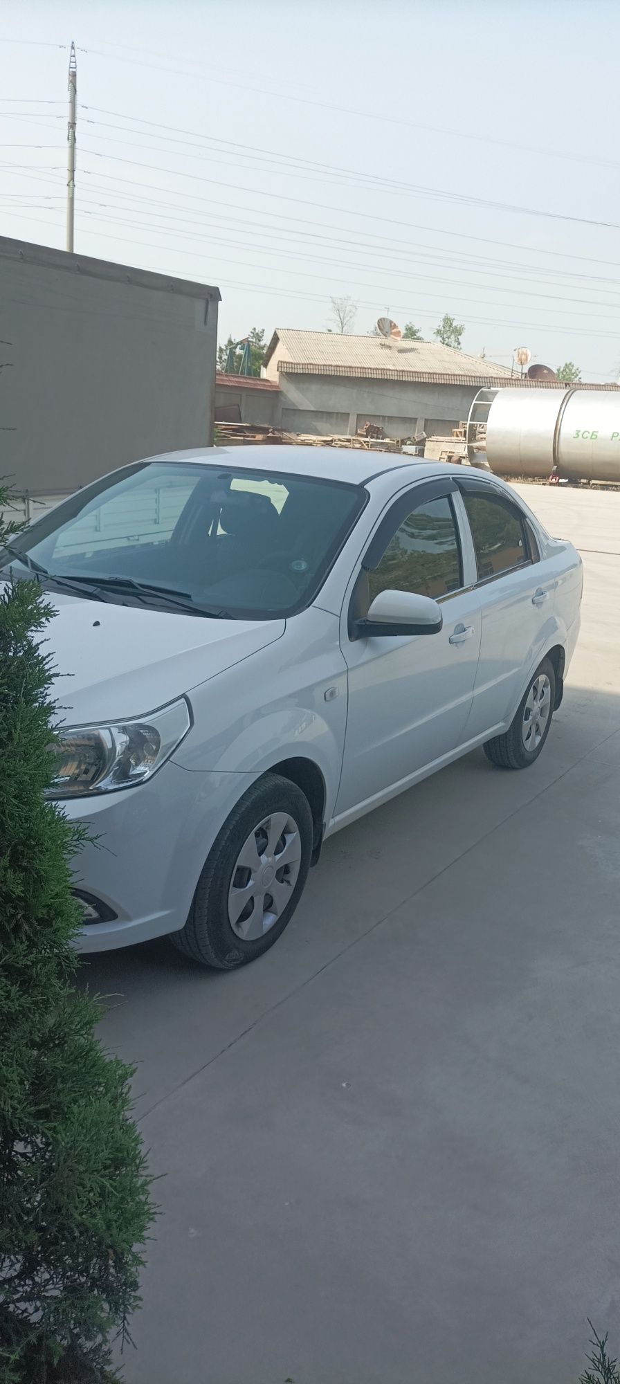 Автомобиль Нексия 3 срочно продоется