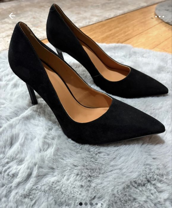 Pantofi cu toc stiletto