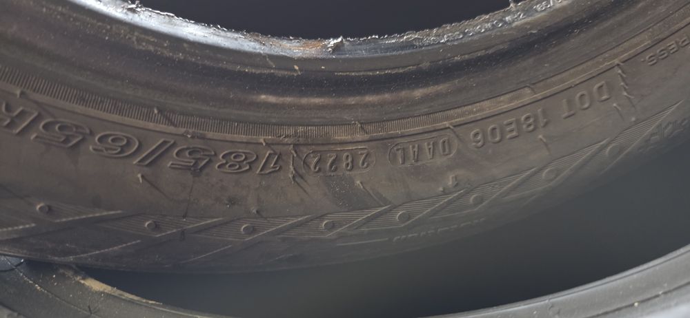 Гуми 2бр 185/65/14 - 1бр- 55лв