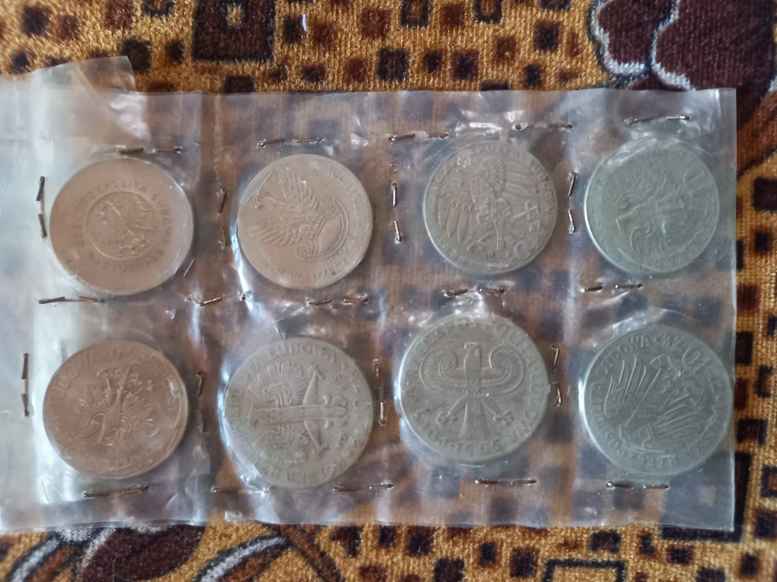 Vând 8 monede Poloneze 500 lei buc