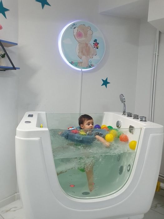 Гидромассажна ванна детская