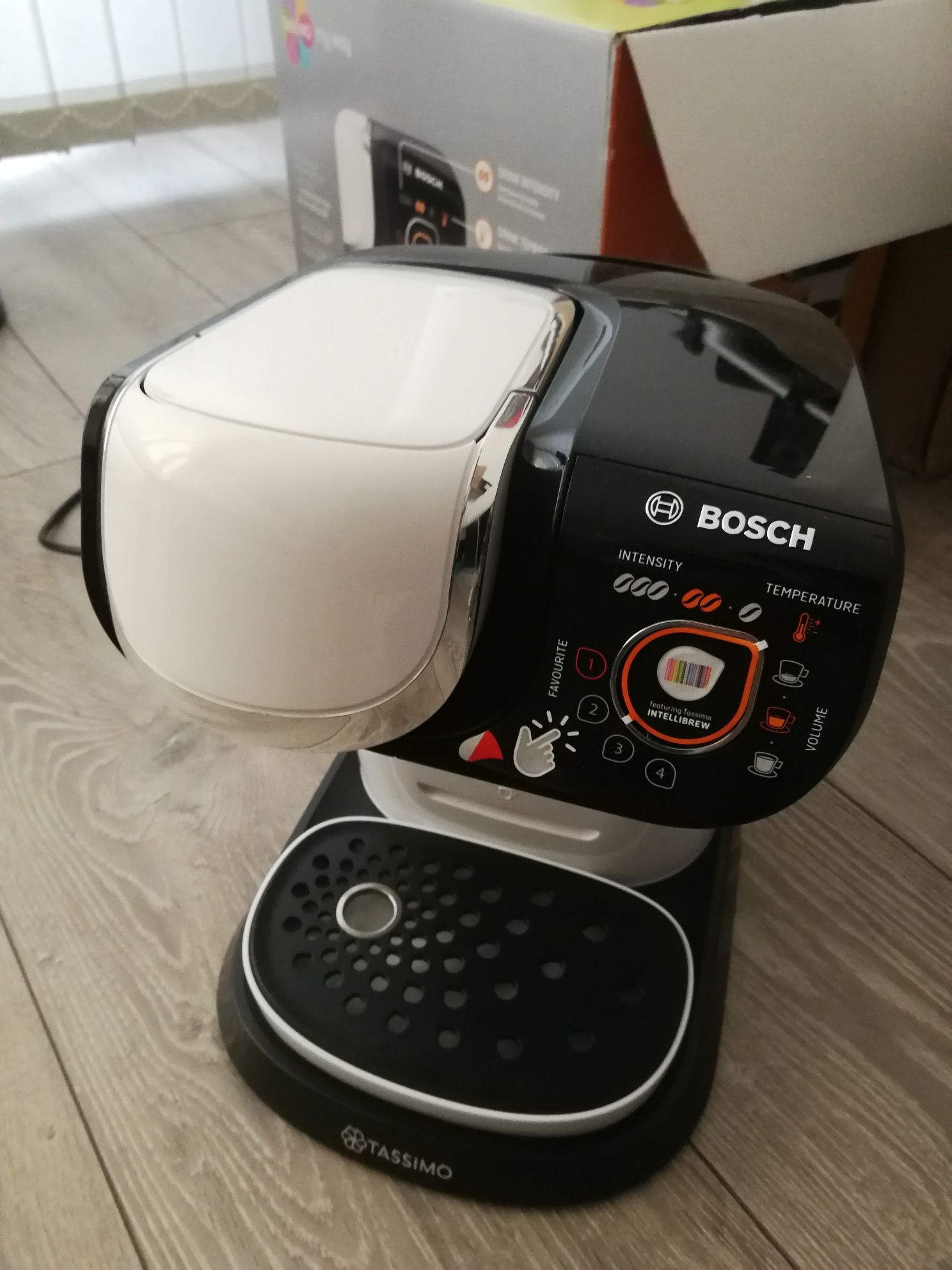 Кафемашина с капсули Bosch Tassimo My Way