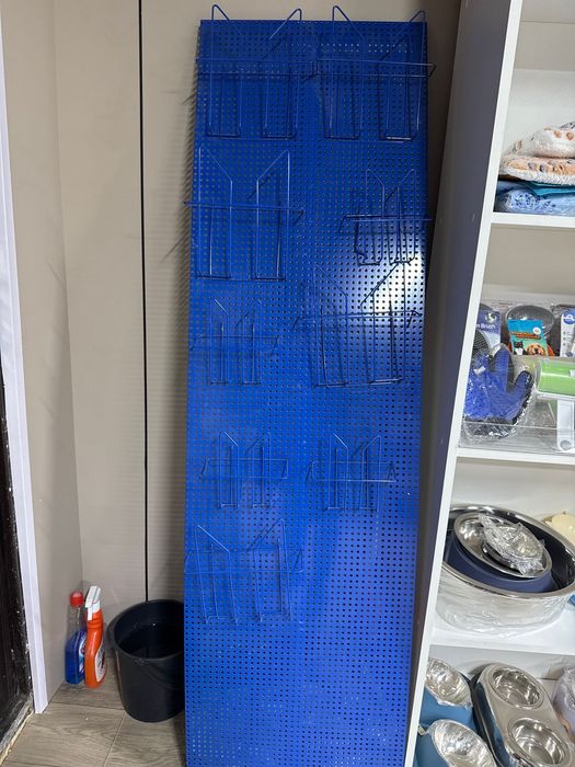 Перфорированная металлическая панель