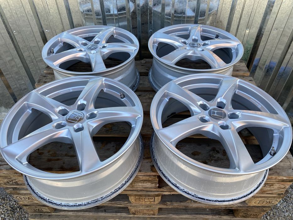 17 цола 5 х 114.3 мм Хонда , Honda CR-V , HR-V , Civic