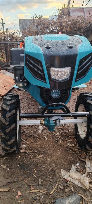 Se vinde motocultor 16 cp