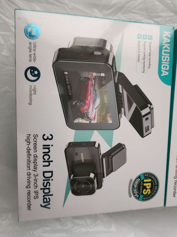 Vind camera auto noua