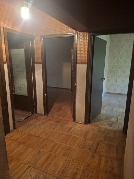 Продаю квартиру в Яшнабадском районе Авиасозлар-1, 3х комнатная 77серя