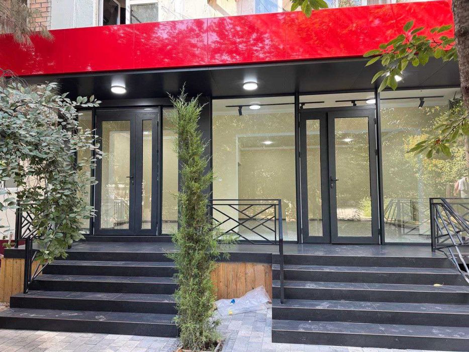 Продаётся первая линия на против 5 Болница, 93м2