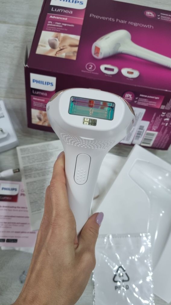 Nou!!!Epilator IPL Philips Lumea SC1998/00, 250.000 impulsuri, Senzor