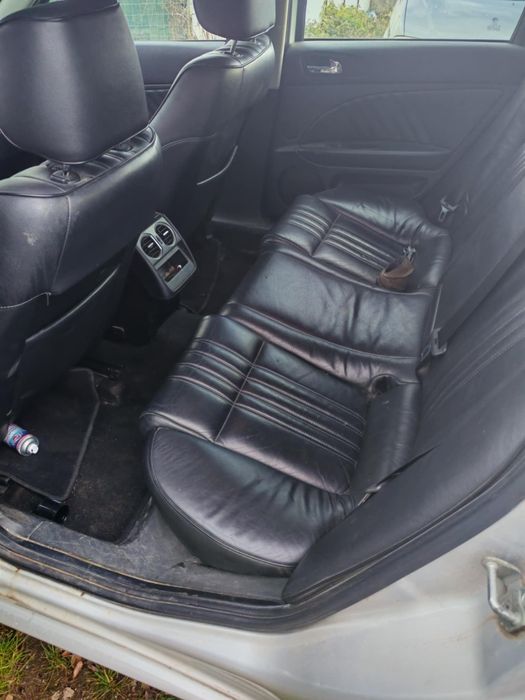 Vând schimb alfa Romeo