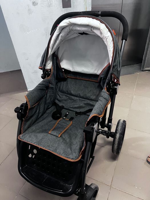 Продается детская коляска