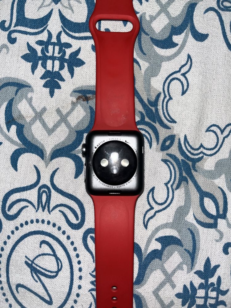 Apple watch series 3 nike