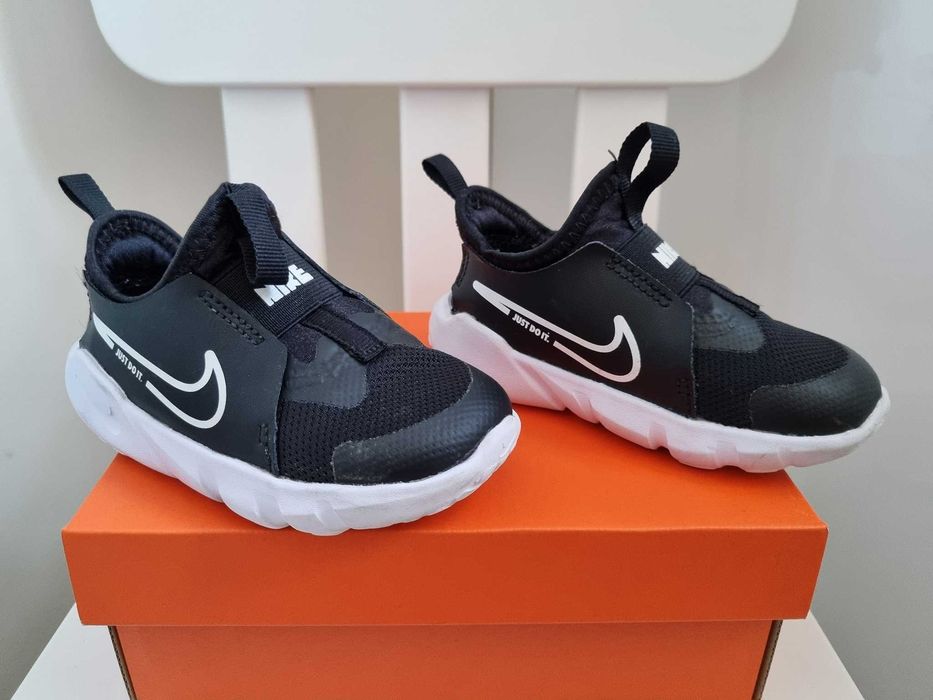 Маратонки Nike Flex Runner 2 размер 23.5 черни