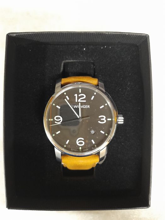 Швейцарски часовник WENGER URBAN CLASSIC 
Унисекс часовник