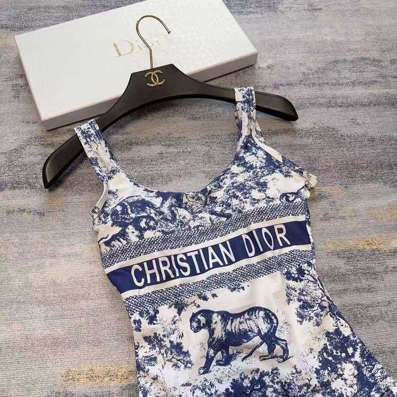 Costume de baie pentru femei de Dior 76-43