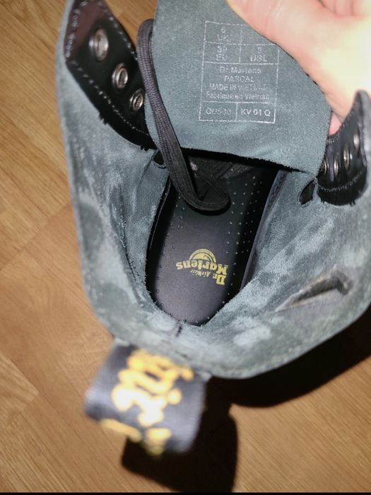 Ghete, bocanci femei Dr Martens