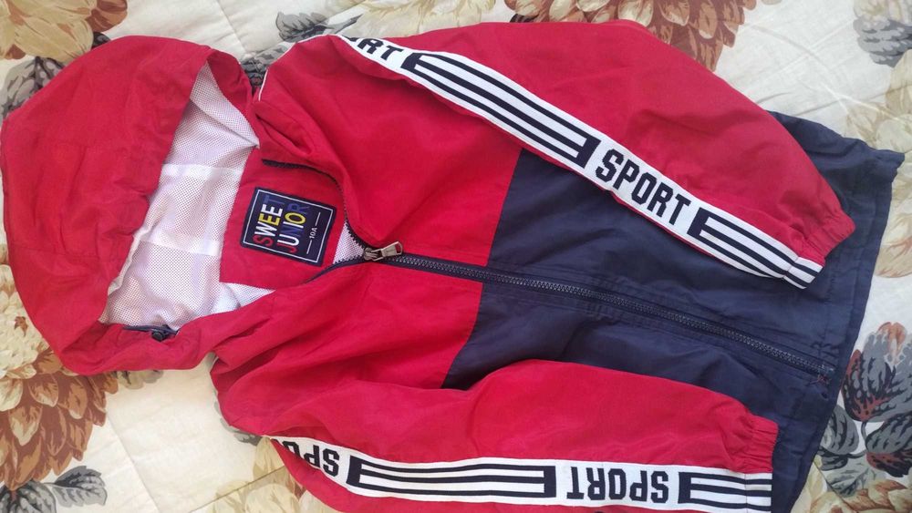 Яке момче 140/146 см