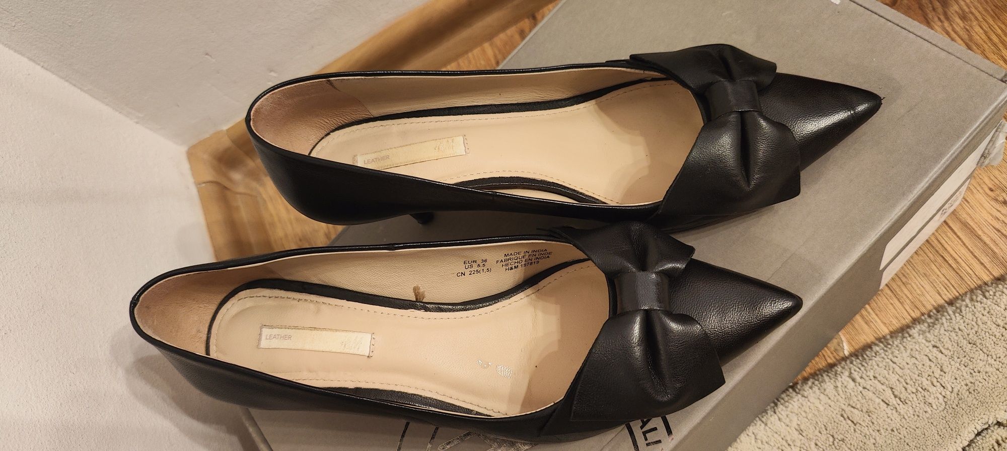 H&M pantofi piele naturală toc kitten mărime 36 stare foarte