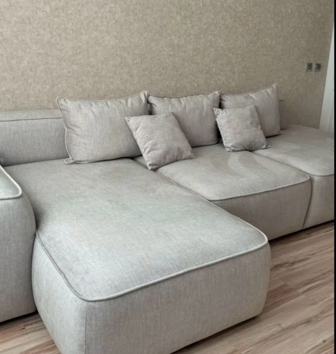 Продам диван как новый
