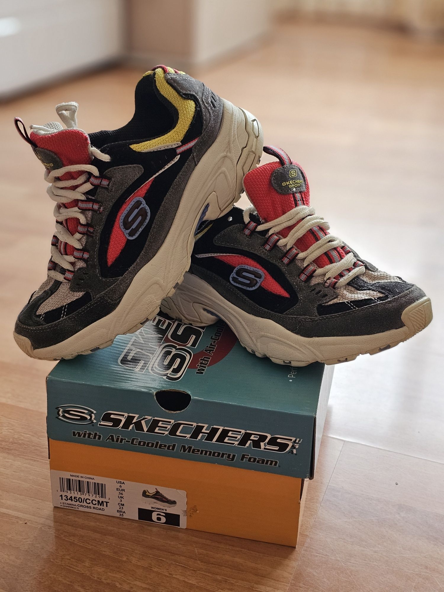 adidasi SKECHERS marime 36 , 23cm model balenciaga triple s