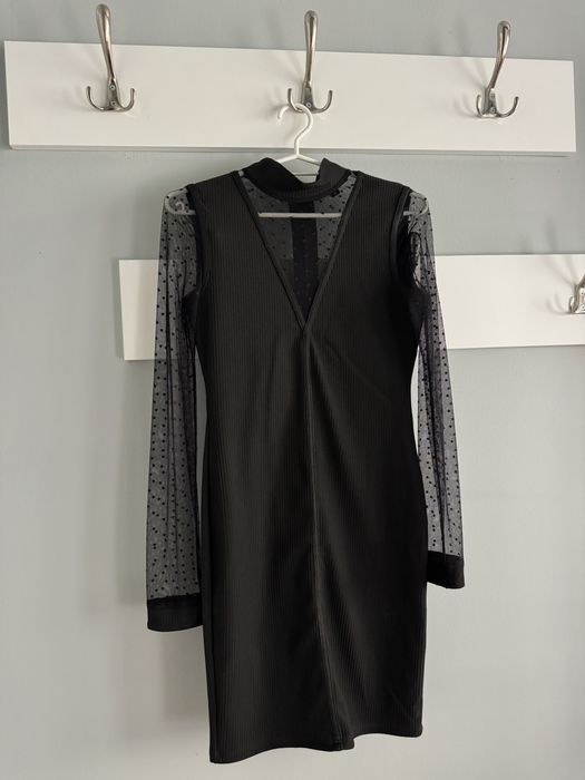 Черна дамска рокля