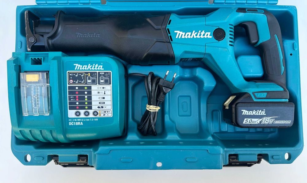 Makita DJR186 - Акумулаторен саблен трион 18V 5.0Ah